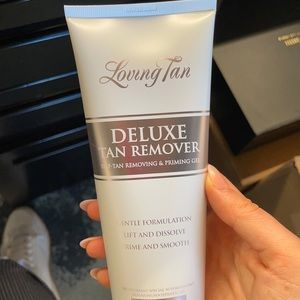Brand new Loving Tan Deluxe Tan Remover